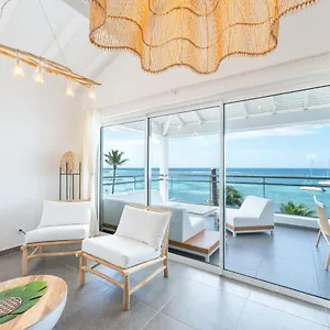 https://only-4-view-rooftop-sainte-anne.comcaribbean.com