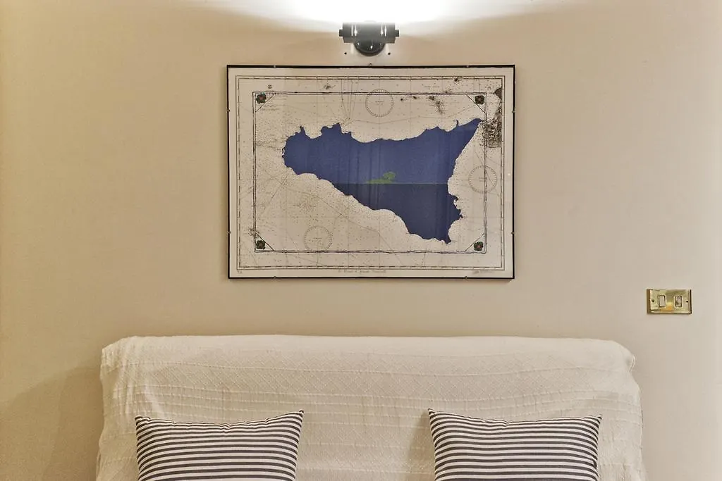 Appartement Trilocale Al Politeama - Zyz à Palerme